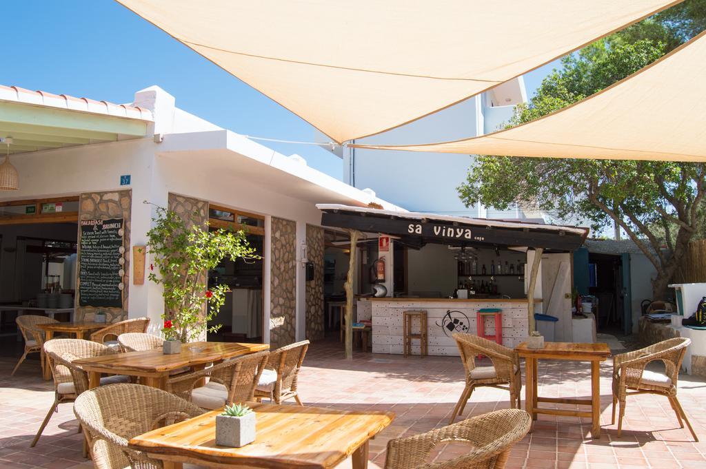 Hostal Mayans Es Pujols Ngoại thất bức ảnh