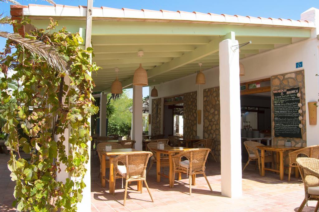Hostal Mayans Es Pujols Ngoại thất bức ảnh
