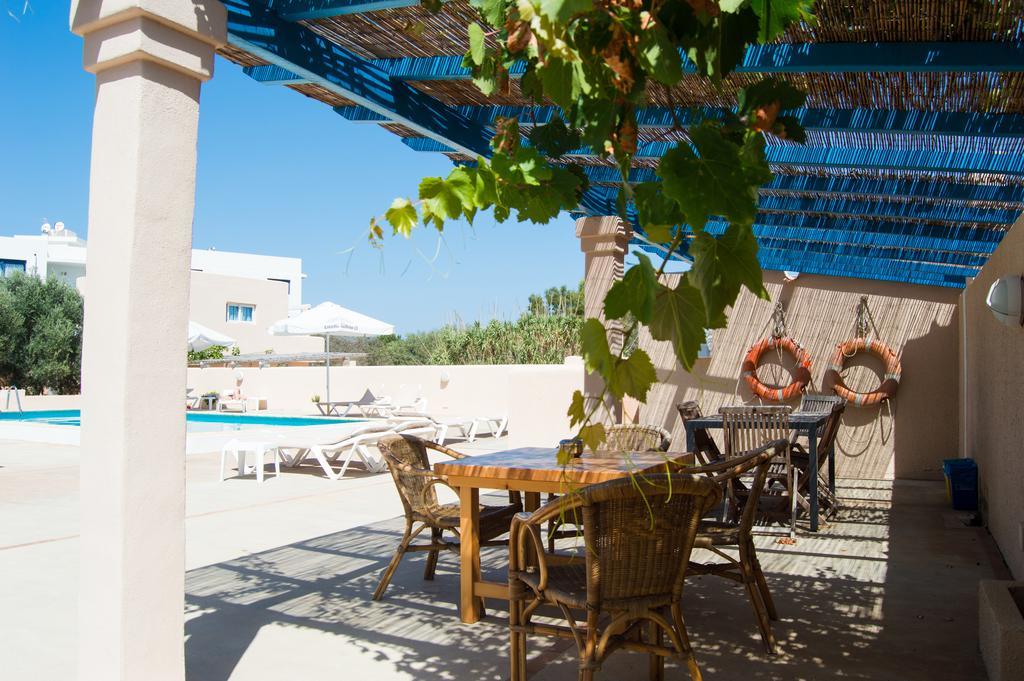 Hostal Mayans Es Pujols Ngoại thất bức ảnh