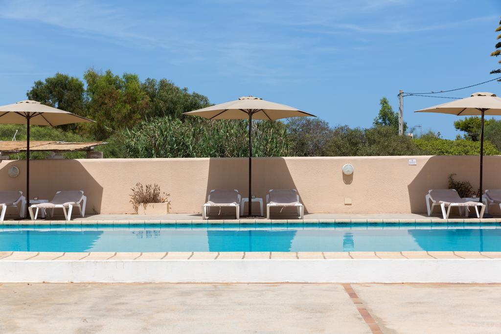 Hostal Mayans Es Pujols Ngoại thất bức ảnh