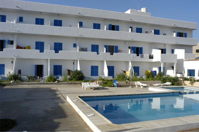Hostal Mayans Es Pujols Ngoại thất bức ảnh